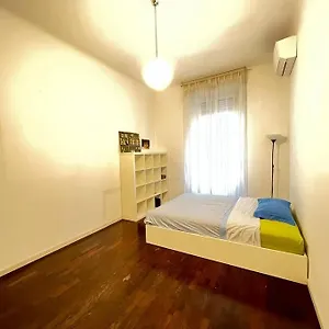 Modern Pretty Near Isola Zone Appartamento Milano